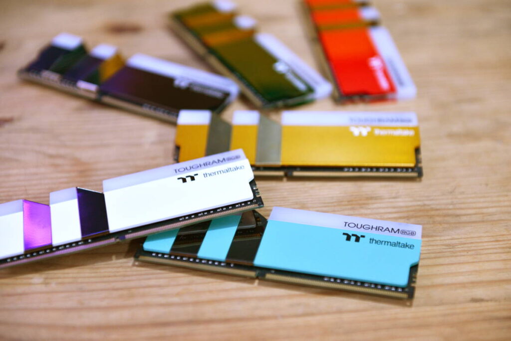 Thermaltake ผู้นำเทรนด์แฟชันพีซีและเกมมิ่ง ส่งอุปกรณ์หลากหลายสีสันเพื่อสร้างไลฟ์สไตล์ในแบบของคุณ 6 DSC 9749 1