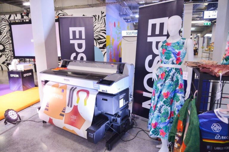 EPSON เปิดตัวเครื่องพิมพ์สิ่งทอระบบดิจิทัล SureColor F-series 6 สี จับธุรกิจสิ่งทอและแฟชั่น เน้นงานออนดีมานด์