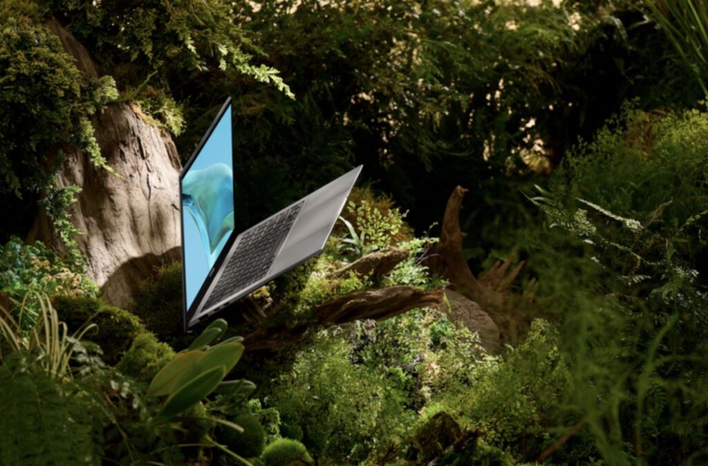 ASUS Zenbook S 13 OLED โน้ตบุ๊กจอ OLED ที่บางที่สุดในโลก เพียง 1 ซม. น้ำหนัก 1 กก. พร้อมวางจำหน่ายในไทย 3 Zenbook OLED S13 02