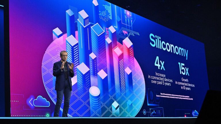 Intel เปิดตัวนวัตกรรมใหม่ขยายขุมพลัง AI ไปสู่ทุกที่ กำเนิดยุคใหม่ “Siliconomy” (Silicon + Economy) ขับเคลื่อนเศรษฐกิจและนวัตกรรมเทคโนโลยีทั่วโลก