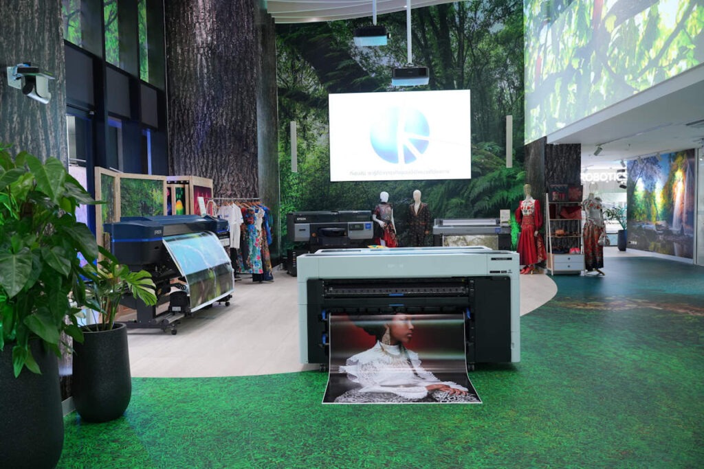 เอปสัน ประเทศไทยเปิดโซลูชั่น เซ็นเตอร์ รวมครบทุกนวัตกรรมผสานความยั่งยืน ตอบโจทย์การปรับตัวของลูกค้า B2B 9 Epson 3
