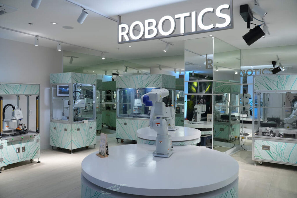 เอปสัน ประเทศไทยเปิดโซลูชั่น เซ็นเตอร์ รวมครบทุกนวัตกรรมผสานความยั่งยืน ตอบโจทย์การปรับตัวของลูกค้า B2B 6 Epson 8