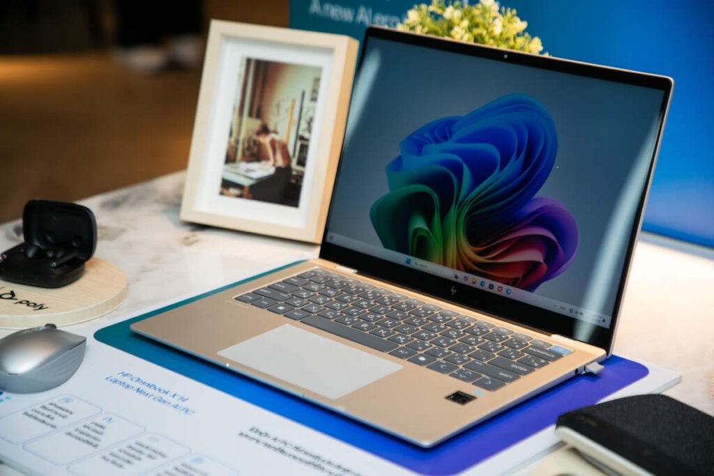 ปลดล็อกศักยภาพสูงสุดของคุณด้วย HP OmniBook AI PC ซีรีส์ใหม่จาก HP 3 HP OmniBook X 14 Next Gen AI PC 1