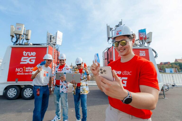ทรู เสริมทัพ 5G ชุ่มฉ่ำรับ “Maha Songkran World Water Festival 2025”