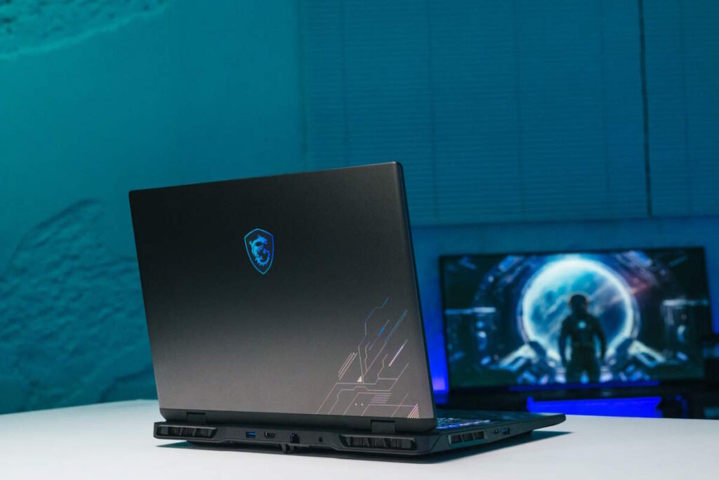 MSI เปิดตัวแล็ปท็อปเกมมิ่ง กราฟิก NVIDIA GeForce RTX 5070 Series เริ่มต้น 64,999 บาท 2 Crosshair 17 16 HX Scenario Photo 51