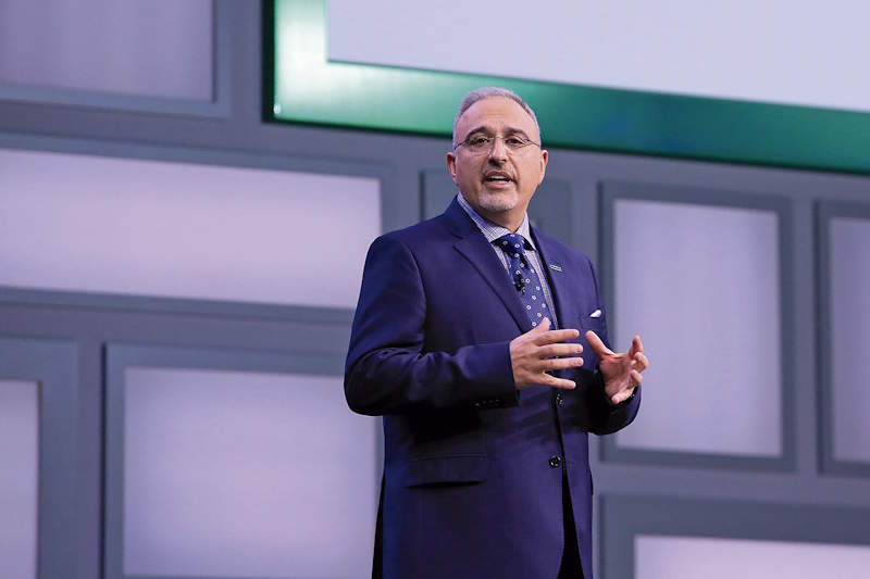 HPE จับมือ NVIDIA เผยโฉมโซลูชัน AI Factory ใหม่ เพื่อเร่งการนำ AI มาใช้ในระดับโลก 2 CEO HPE