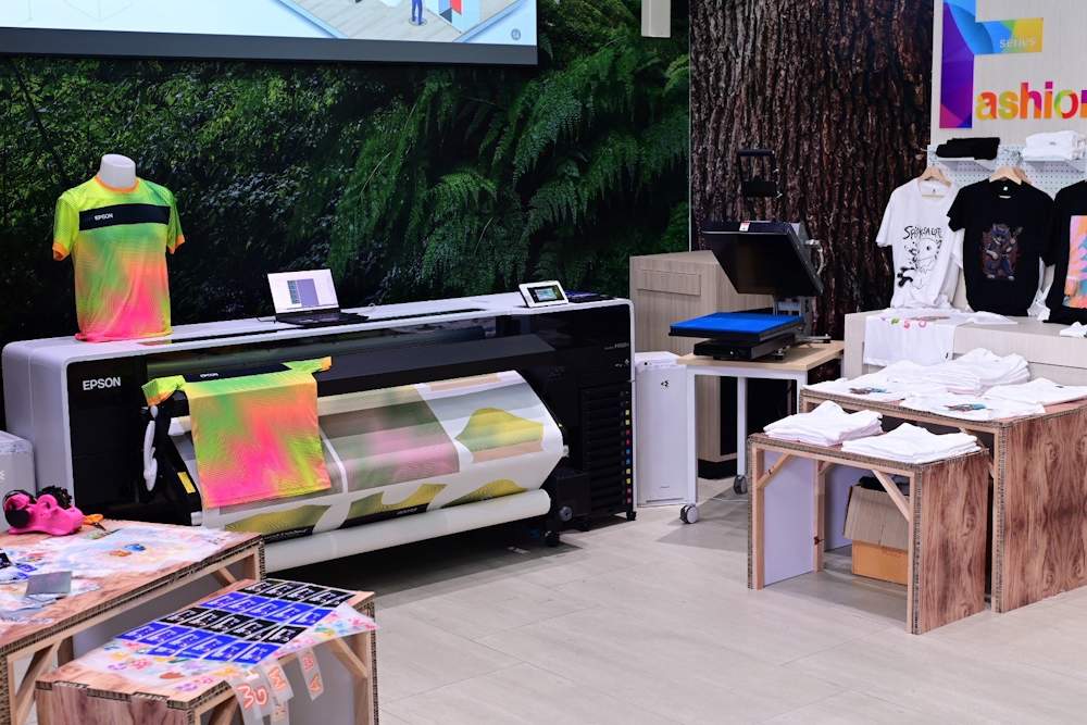 เอปสันเปิดบ้าน เผยวิสัยทัศน์แห่งอนาคตผ่าน 3 อีเวนต์ใหญ่ 2 LFP Innovation Day Textile 1