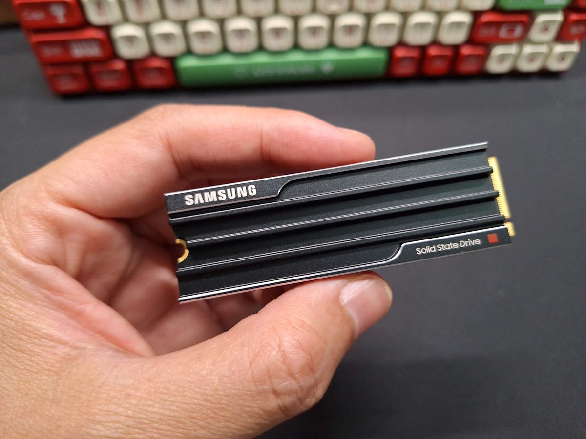 Samsung 9100 PRO Heatsink NVMe M.2 SSD 1TB