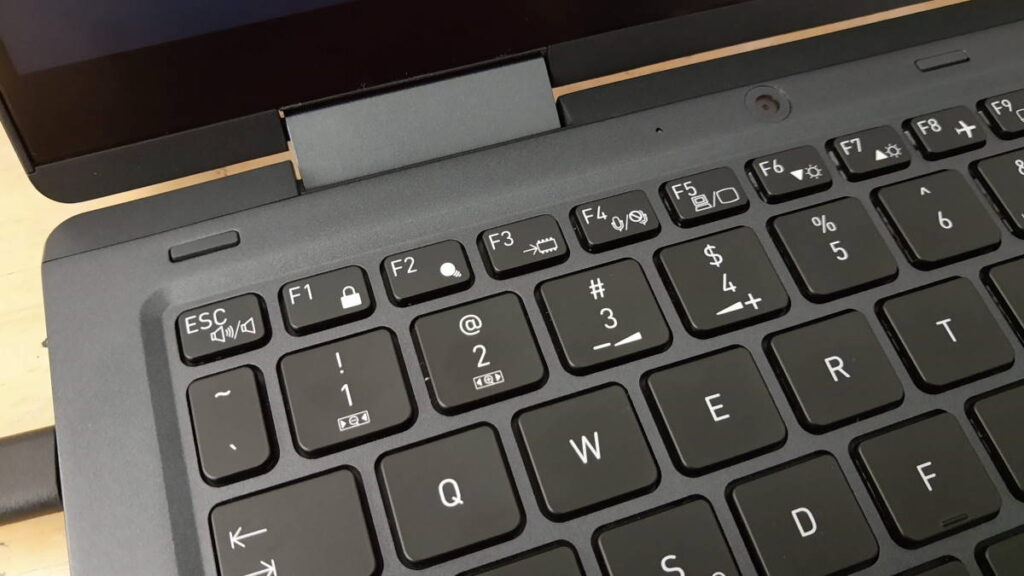 Dynabook Portégé X30W-J ประสิทธิภาพที่พกพาง่าย ใช้งานได้สะดวก 10 Dynabook keyboard 01