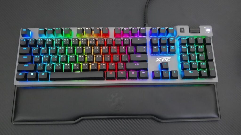 XPG SUMMONER RGB 036