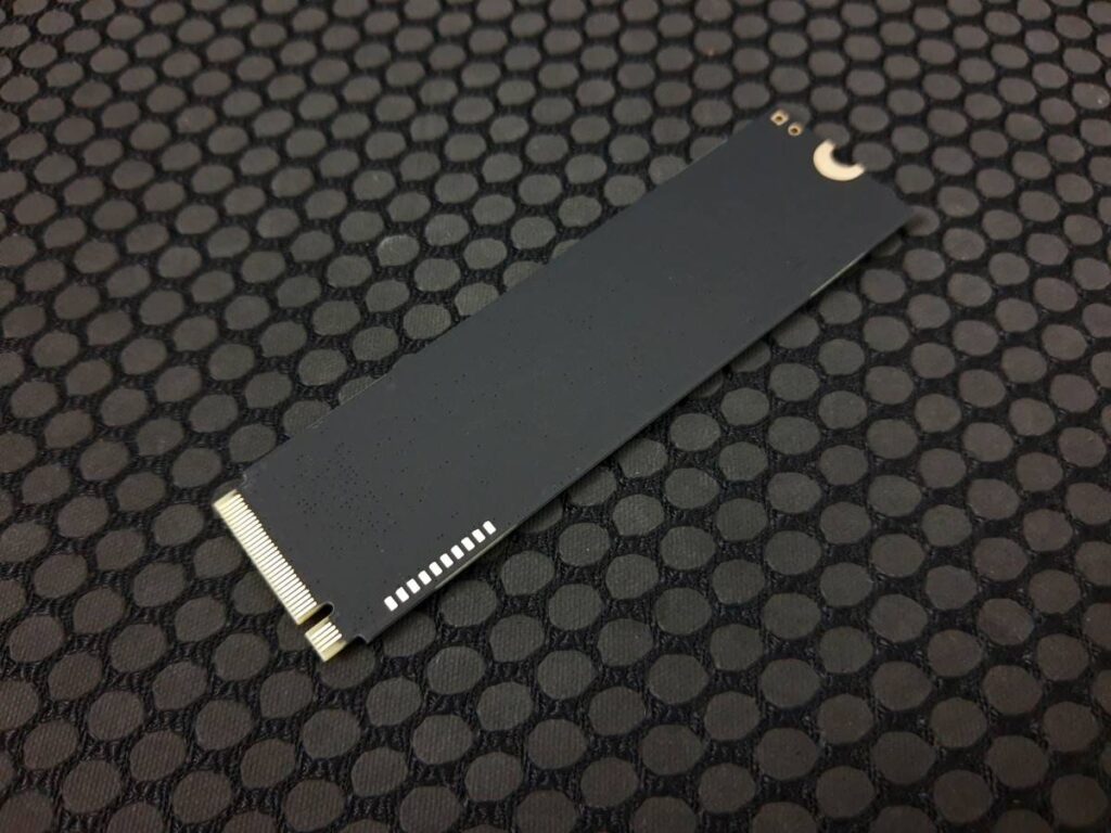 Lexar NM620