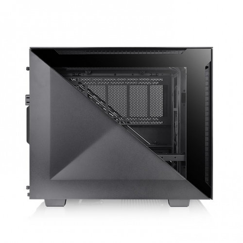 divider200 black 3