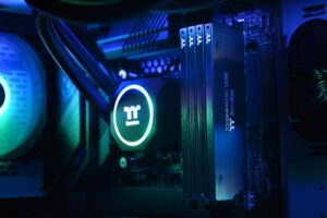 Thermaltake เปิดตัวหน่วยความจำประสิทธิภาพสูง TOUGHRAM RC DDR5 4800MHz/5200MHz/5600MHz