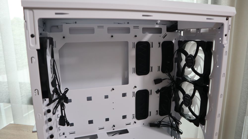 XPG Gaming PC Build ประกอบเกมมิ่งพีซีด้วยอุปกรณ์จาก XPG 7 Defender Inside 1
