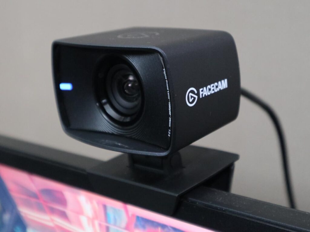 FaceCam 01