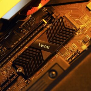 LEXAR เปิดตัว NM800PRO PCIE GEN4X4 NVME SSD ระดับมืออาชีพ พร้อมรุ่นที่มีฮีทซิงค์ในตัว