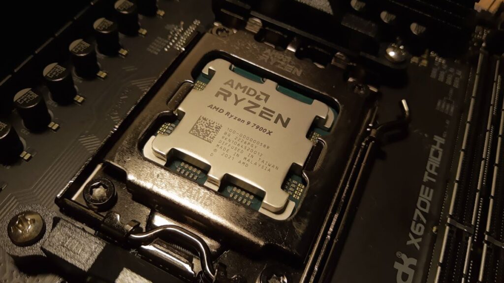 Ryzen9 7900X Cover