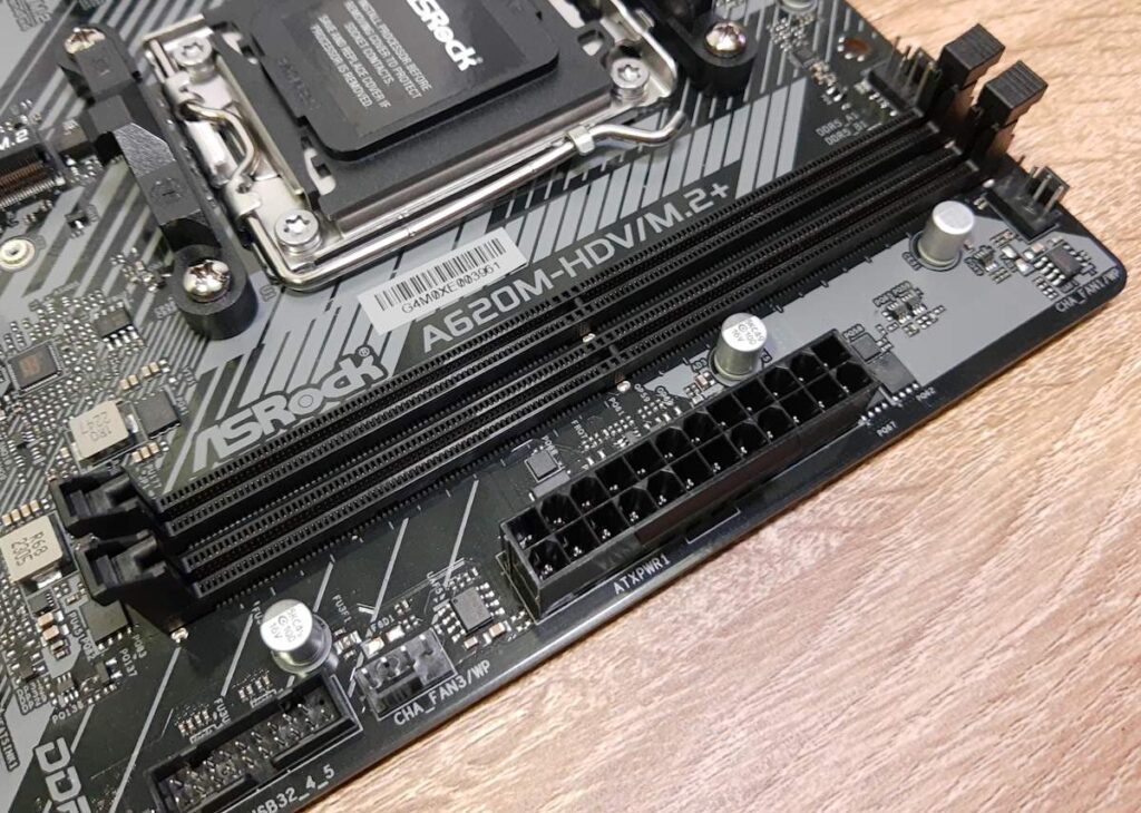 ASRock A620M-HDV/M.2+