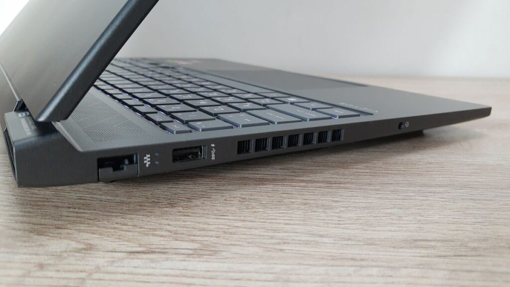 HP VICTUS GAMING 16-S0080AX เกมมิ่งโน้ตบุ๊กที่พร้อมขับเคลื่อนการประมวลผลในยุค AI ด้วยขุมพลังจาก AMD Ryzen 7 7840HS 8 HP VICTUS GAMING 16-S0080AX