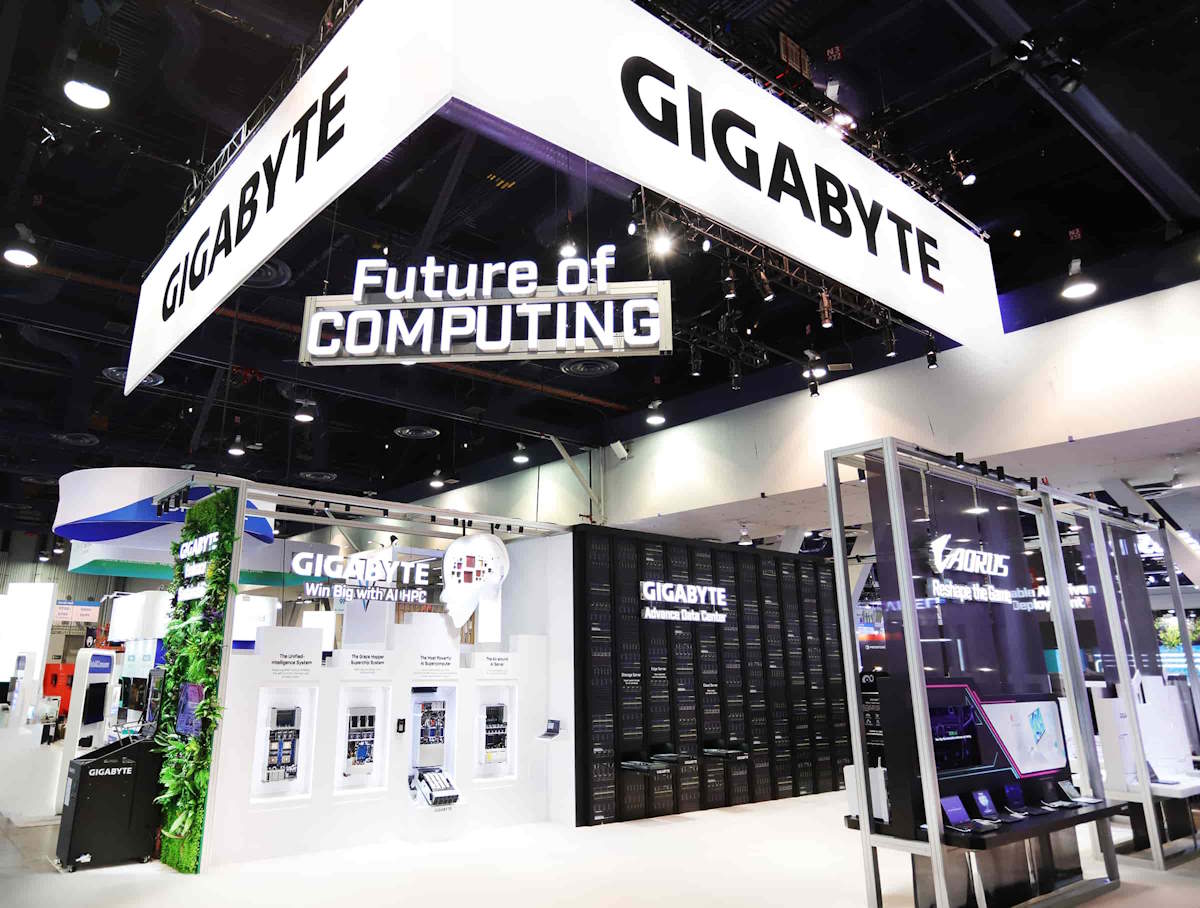 GIGABYTE CES 1