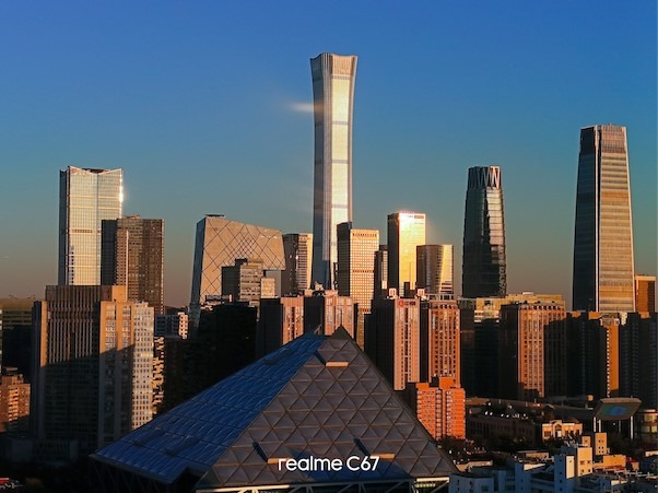 ตัวอย่างภาพถ่ายการ อินเซ็นเซอร์ซูม 3 เท่าจาก realme C67