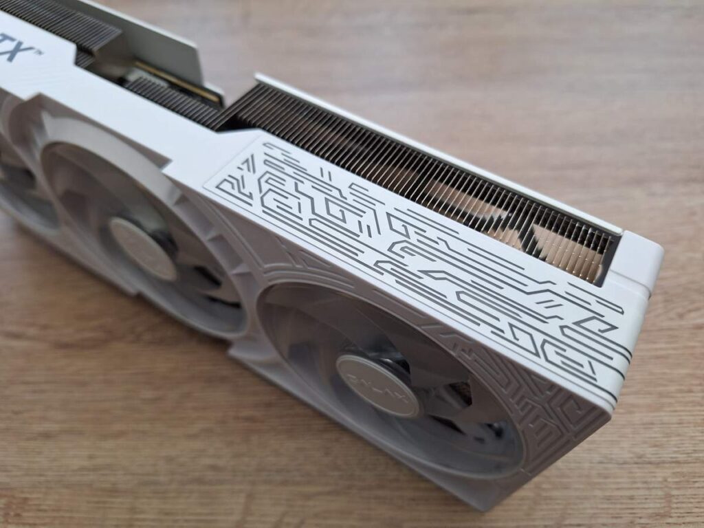 GA RTX5080 OCW 00b