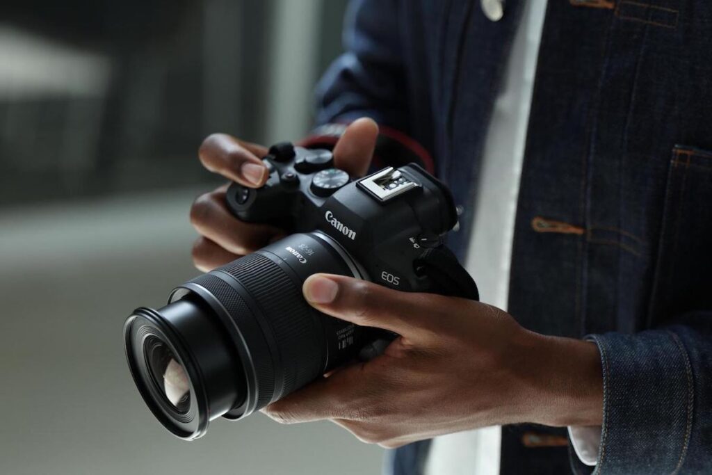 Canon เสริมทัพเลนส์ซูมมุมกว้างตระกูล RF ด้วย “RF16-28mm f/2.8 IS STM” 2 Photo RF16 28mm f2.8 IS STM 13