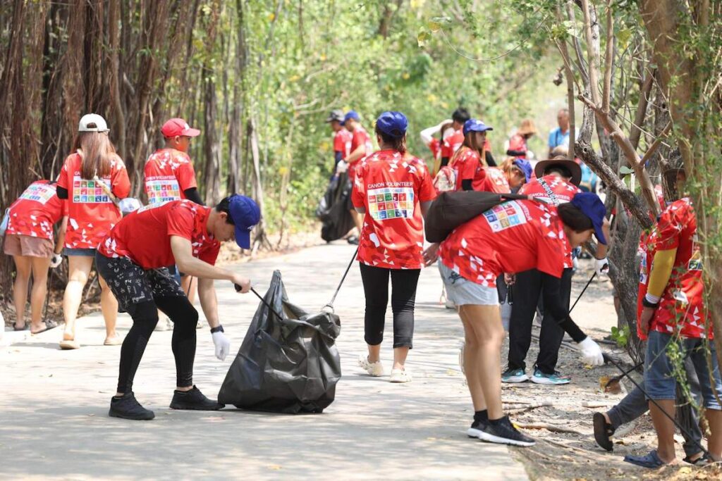 04 Canon Volunteer 40
