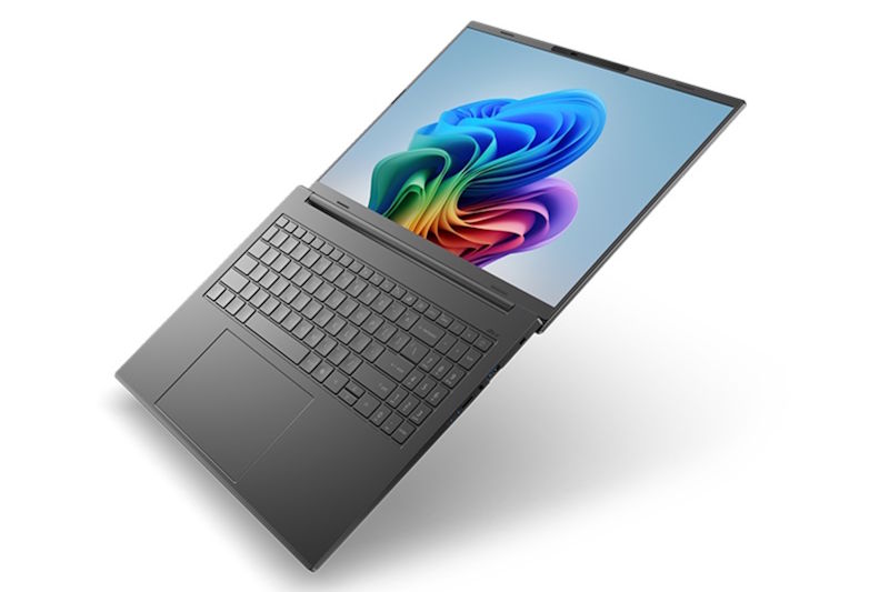 Aspire 16 AI Qualcomm A16 11M A16 11MT 02 2