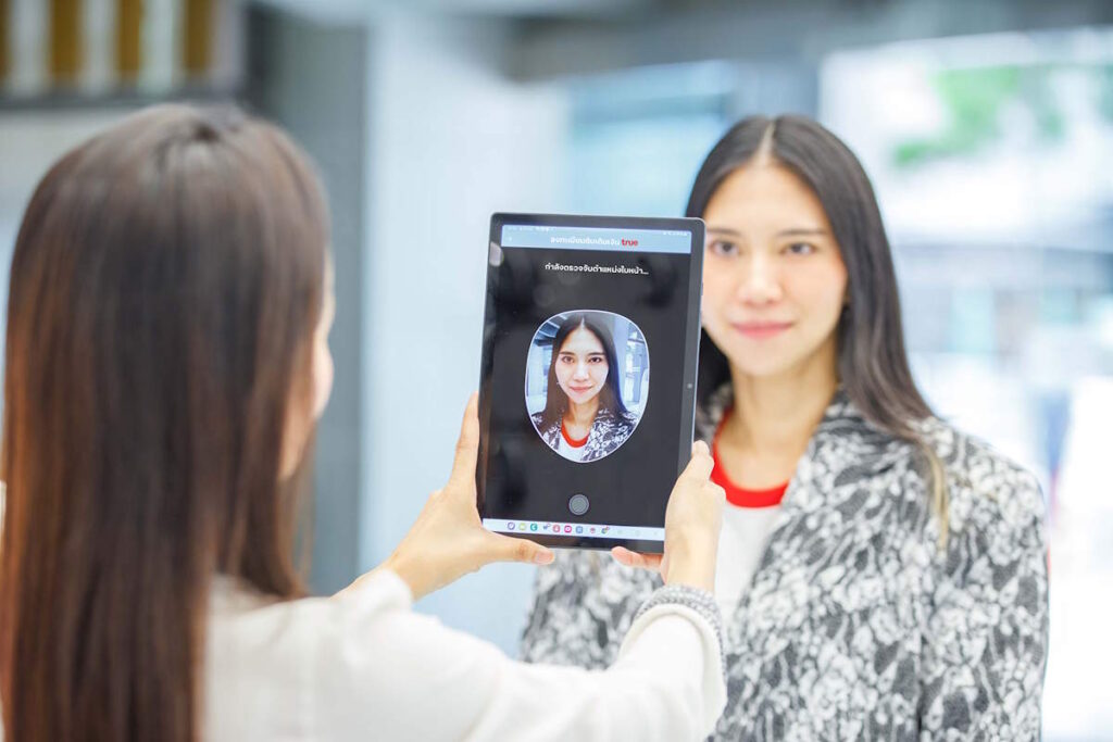 156 2 ทรูเดินหน้ายกระดับความปลอดภัย ชูระบบลงทะเบียนซิมใหม่ One App