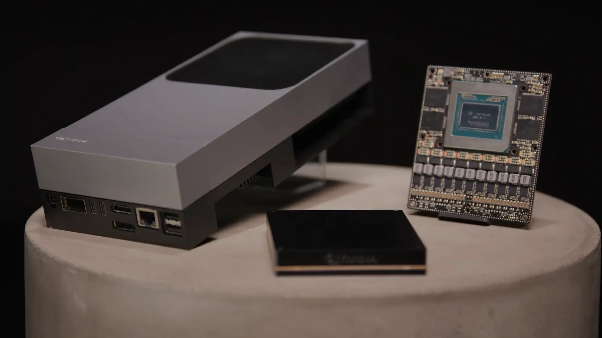 Jetson Thor Dev Kit 02