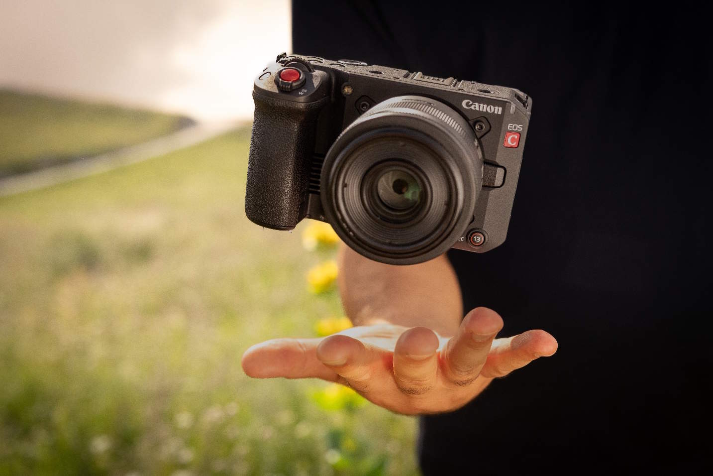 Canon EOS C50