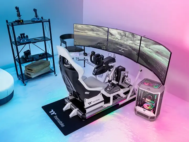 Thermaltake Racing Systems
