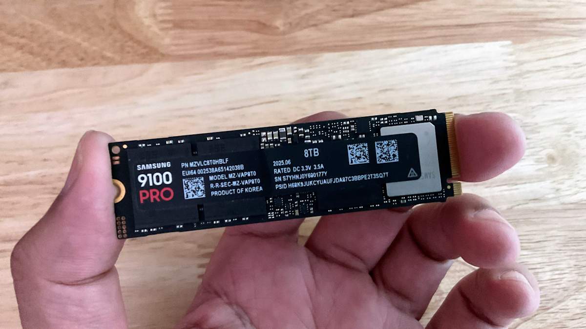 Samsung 9100 PRO NVMe M.2 SSD 8TB Cover