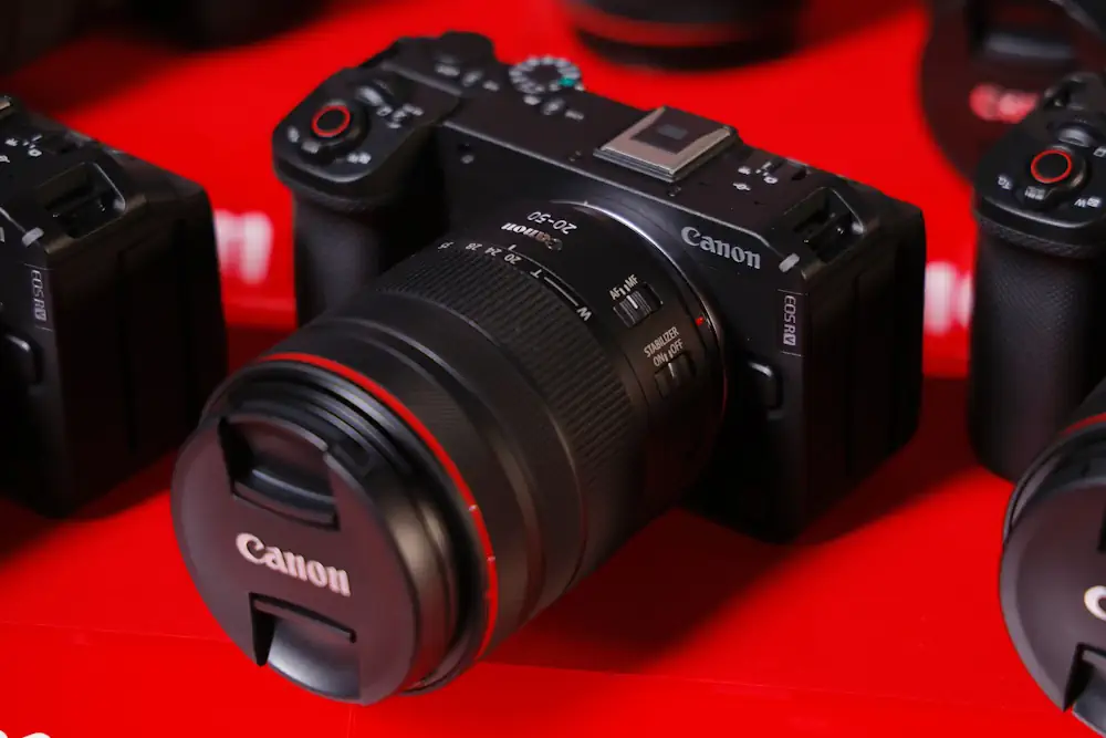 EOS R6 V 04