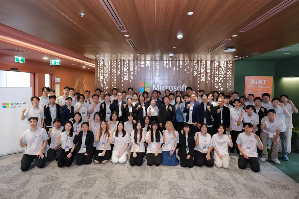 ไมโครซอฟท์ ผนึก AIAT ปั้นบุคลากร AI ยุคใหม่ ในโครงการ ‘AI Engineering Skills and Hackathon for Employment’ 2 AI Engineering Skills and Hackathon for Employment 2026 Group