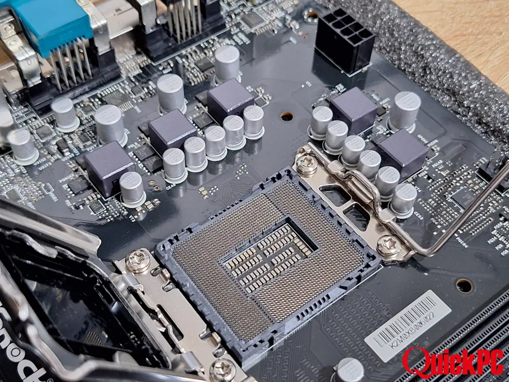 ASRock H610M COMBO Socket