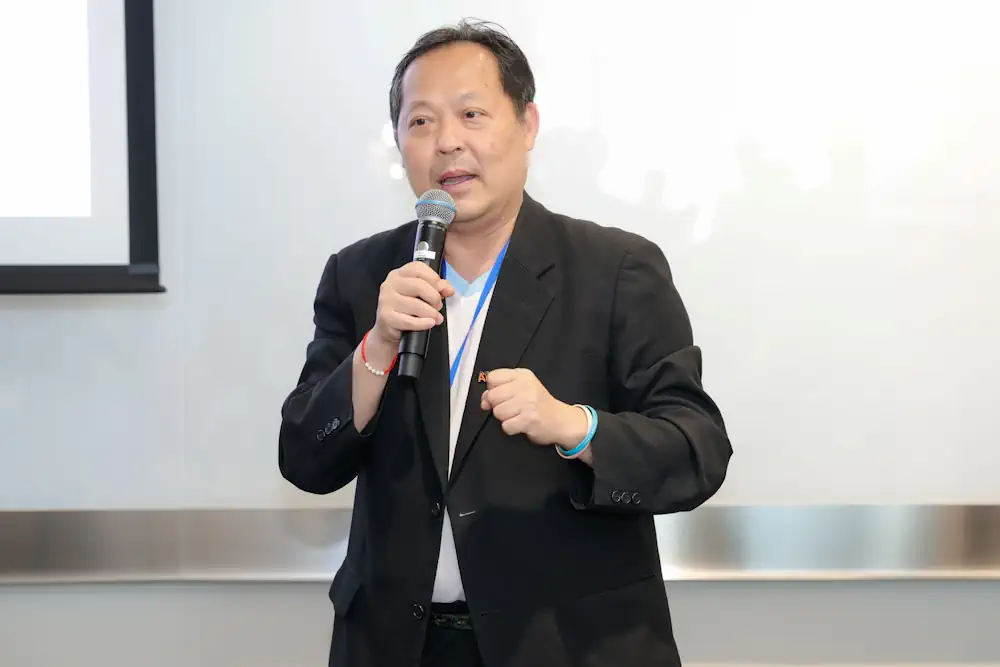 ไมโครซอฟท์ ผนึก AIAT ปั้นบุคลากร AI ยุคใหม่ ในโครงการ ‘AI Engineering Skills and Hackathon for Employment’ 4 Dr. Thepchai Supnithi Ph.D. President Artificial Intelligence Association of Thailand AIAT