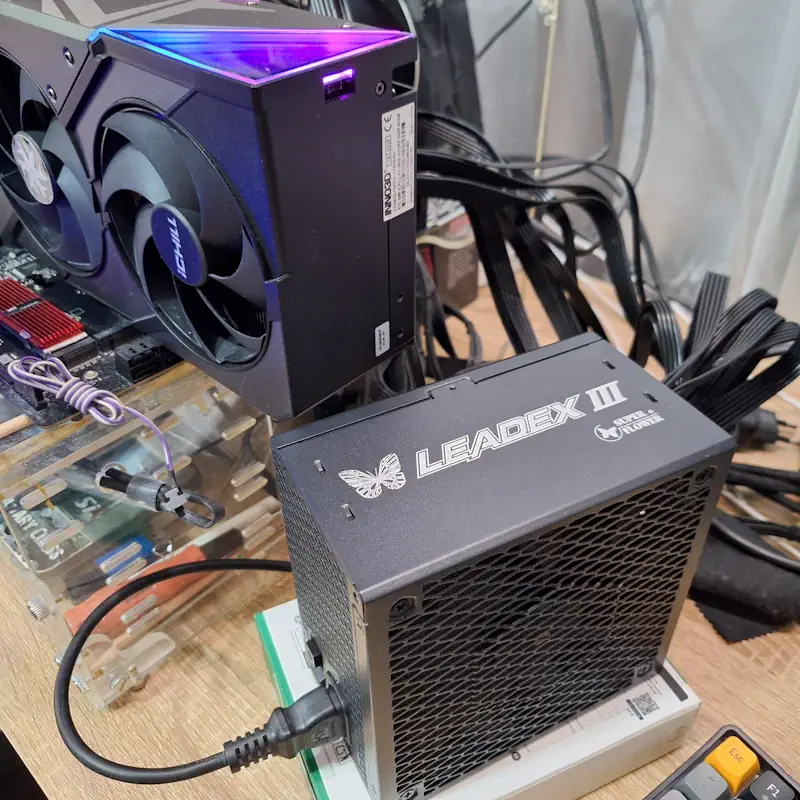 รีวิว Super Flower LEADEX III Gold ATX 3.1 1000W (SF-1000F14GE) พร้อมรองรับการ์ดจอระดับสูง 7 Super Flower LEADEX III Gold 1000W Setup