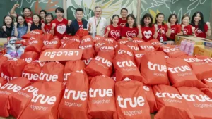 ทรูเพื่อคนไทย…ระดมพลังจิตอาสาแพ็ก “ถุงกำลังใจ” ช่วยผู้ประสบอุทกภัย พร้อมดูแลโครงข่ายสื่อสาร ภาคตะวันออกตลอด 24 ชั่วโมง