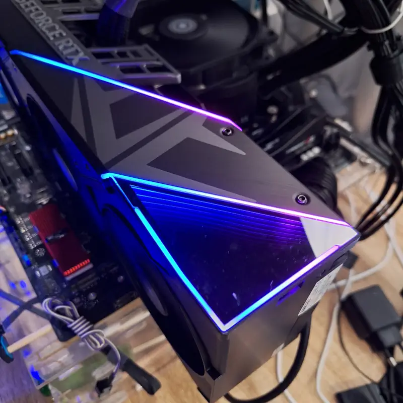 รีวิว INNO3D GeForce RTX 5080 iCHILL X3 ออกแบบมาเพื่อการเล่นเกมที่ยาวนานแบบไม่กลัวร้อน 11 INNO3D GeForce RTX 5080 iCHILL X3 06